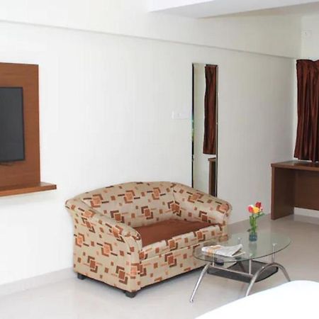 A And M Rooms And Residences Chennai Extérieur photo