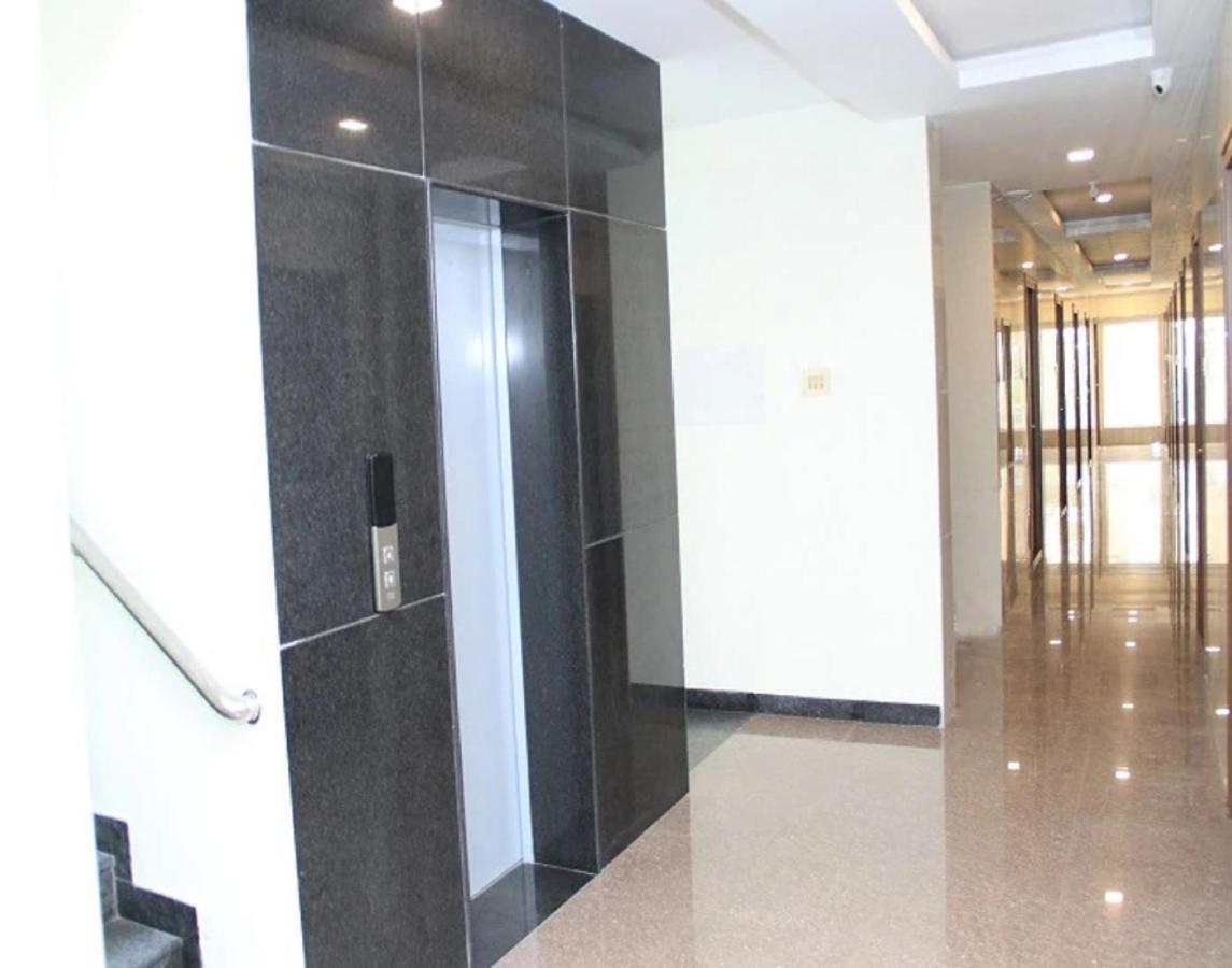 A And M Rooms And Residences Chennai Extérieur photo
