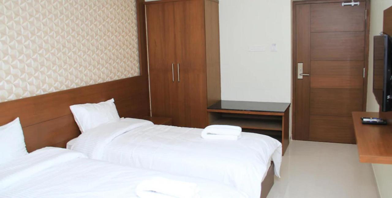 A And M Rooms And Residences Chennai Extérieur photo